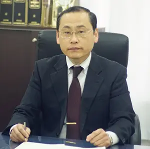 弁護士 佐野年英（としひで）